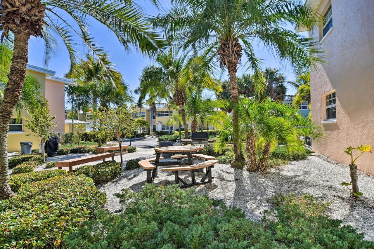 Vibrant Resort Condo With Dedicated Beach Access Clearwater Beach Exterior photo